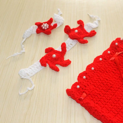 Tenue complète de sirène pour bébé présentée à plat