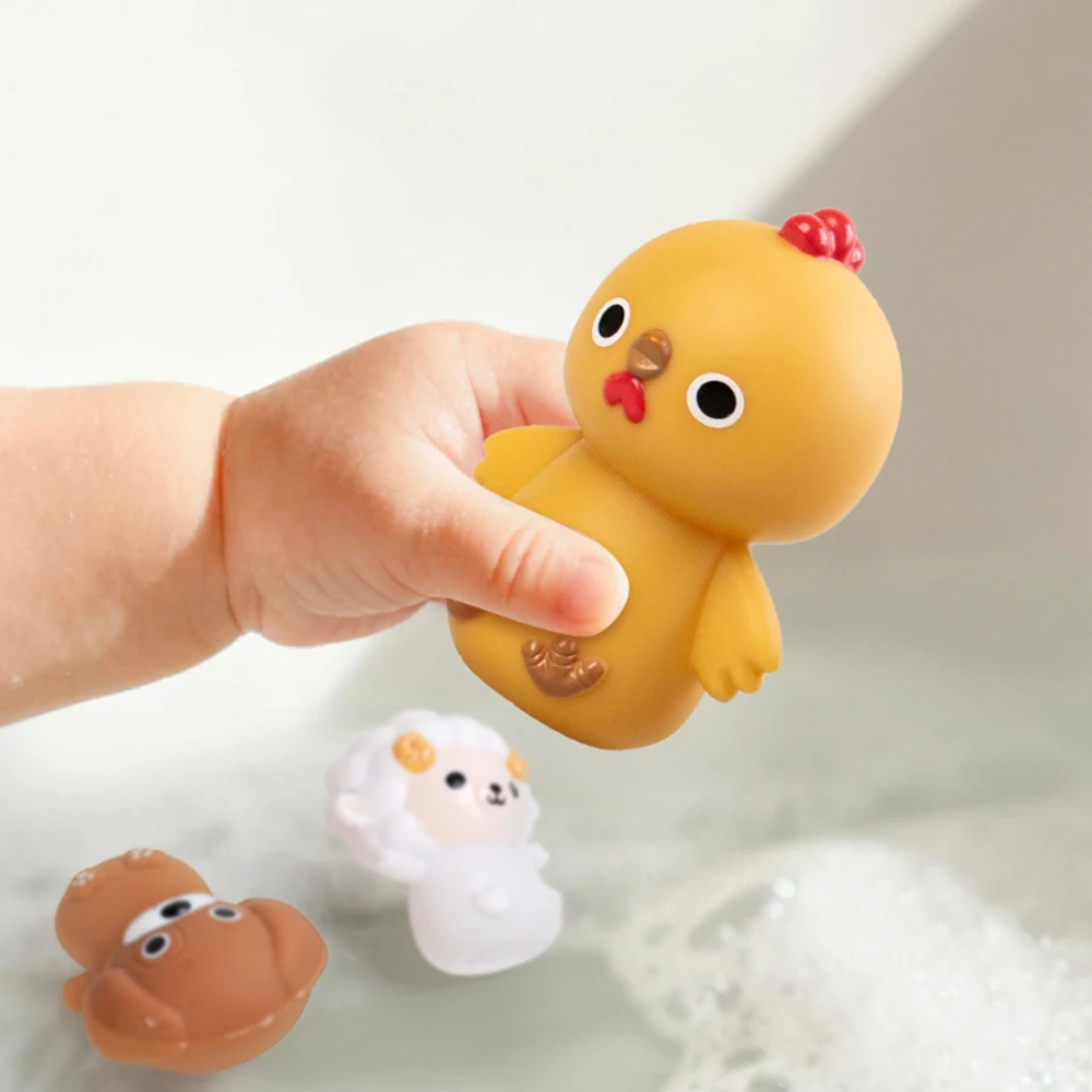 Détail de la forme arrondie des voitures jouets