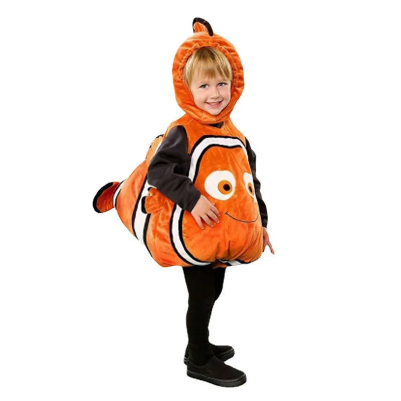 Détail du motif poisson-clown orange et blanc sur la combinaison