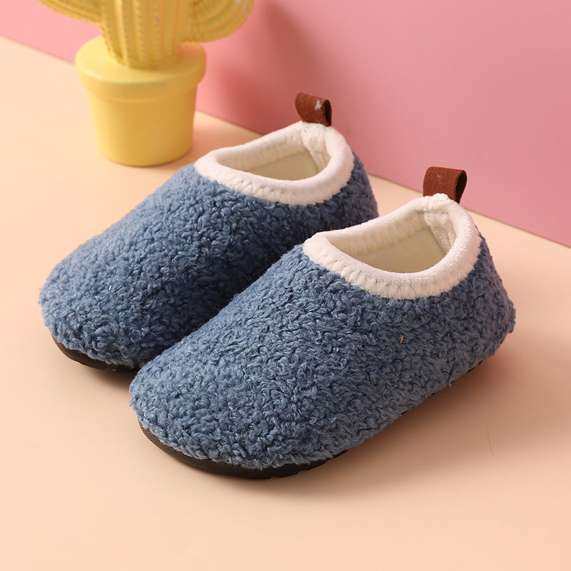 Détail de la forme enveloppante et douillette des chaussons