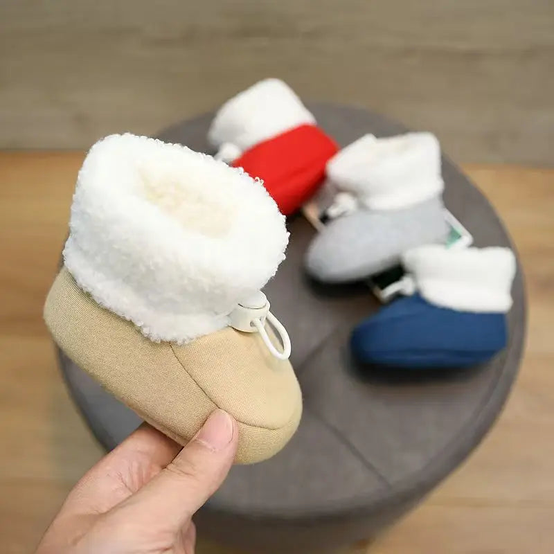 Bottines d’hiver bébé en coton doux avec poignets moelleux