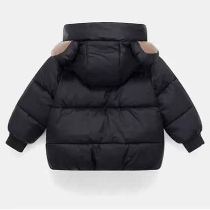 Détail du matelassage du manteau d’hiver pour enfant