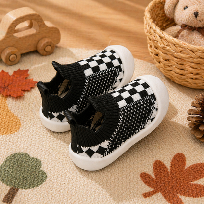 Paire de chaussons bébé adaptée aux premiers pas