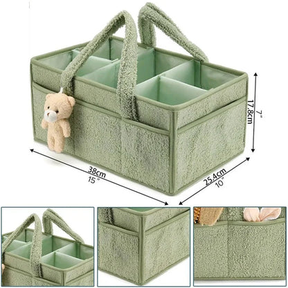 Panier bébé ouvert destiné au rangement des couches