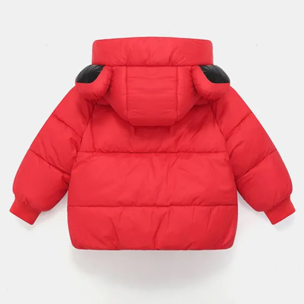 Manteau enfant fermé pour protéger du froid hivernal